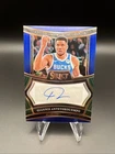 GIANNIS ANTETOKOUNMPO 2024-25 SELECT SIGNATURES BLUE AUTO /49