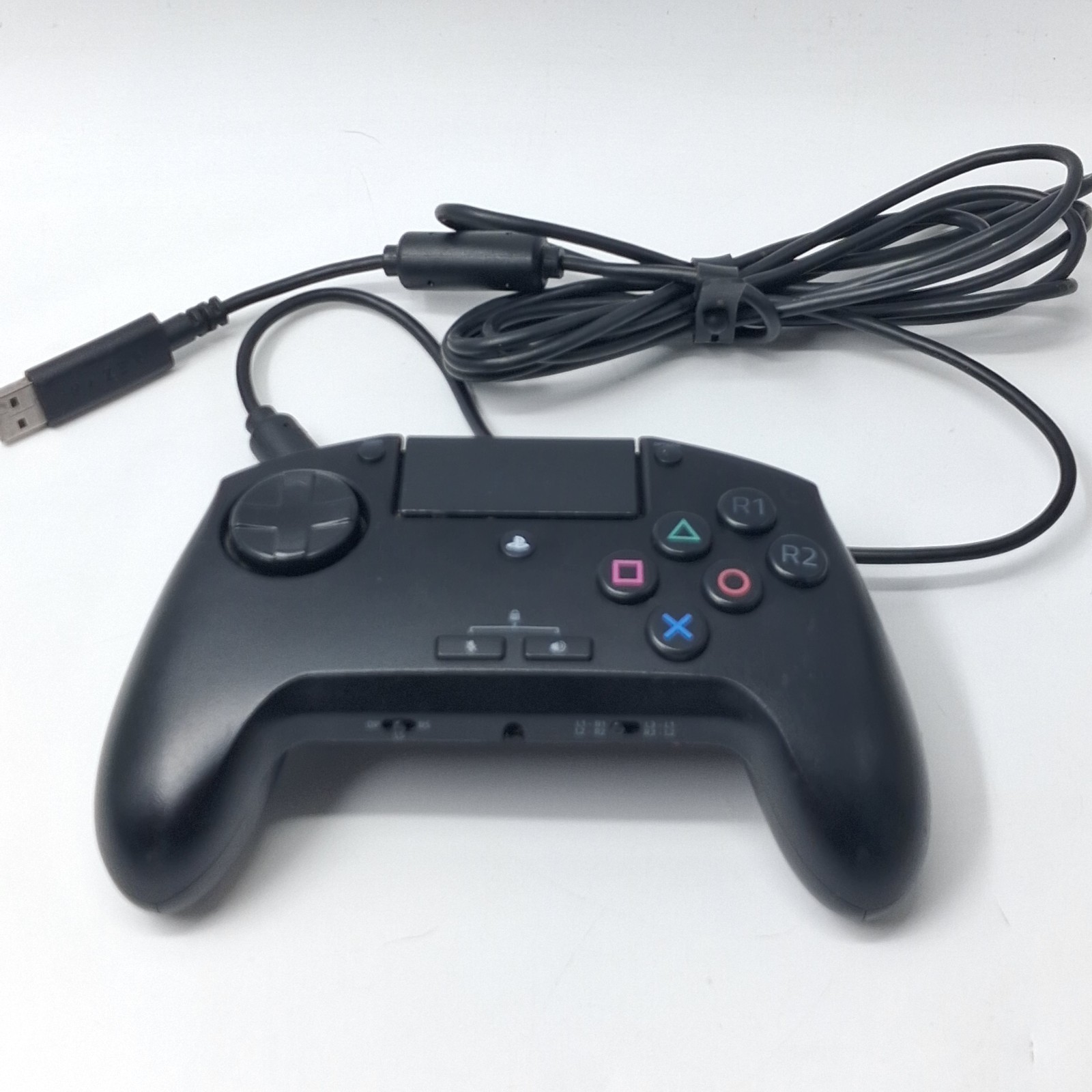 PS4 Controller Razer Raion Fightpad Wired Controller RZ06-0294 Tested Working 