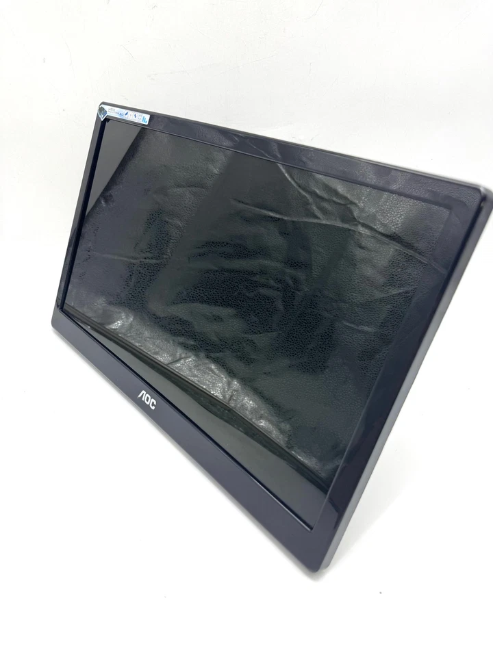 AOC E1659FWU 15.6" Ultra Slim 1366x768 200 Powered Portable LED Monitor - Black - Image 3 of 4