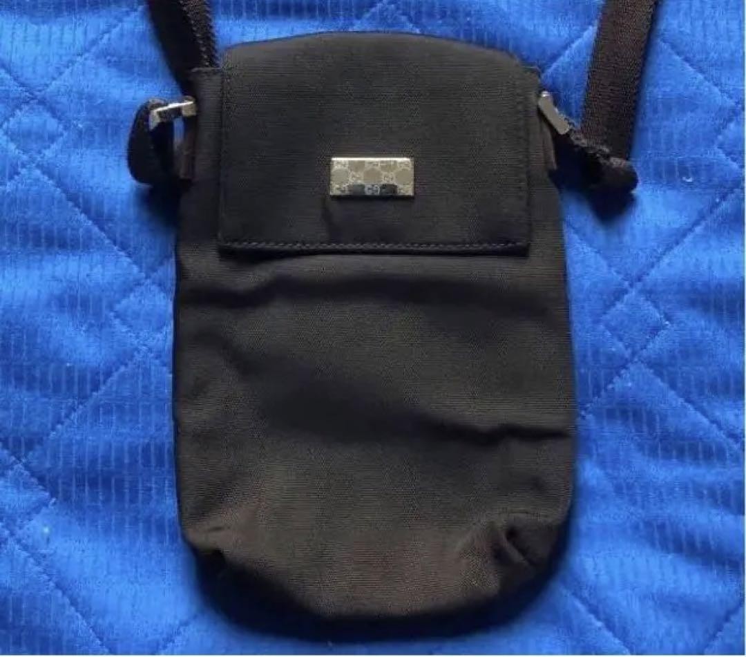 GUCCI Limited Edition Shoulder Pouch Bag