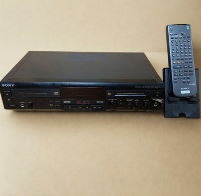 Sony MXD-D1 CD Player MiniDisc Recorder Combination Deck w/ Remote Fully Works