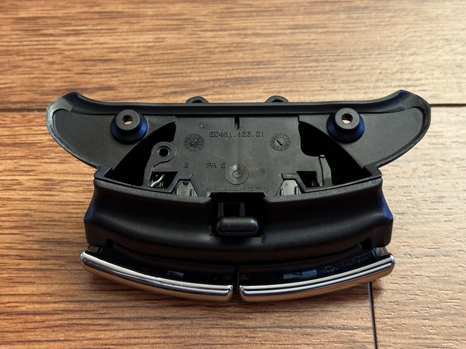 OEM 2003-2006 Mercedes-Benz W211 E320 E500 E55 reposabrazos central bloqueo de pestillo de madera Foto 4 de 4