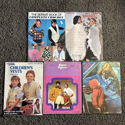 Vtg Bernat Complete Crochet book Plus booklets Leisure Columbia Minerva Lot Of 5