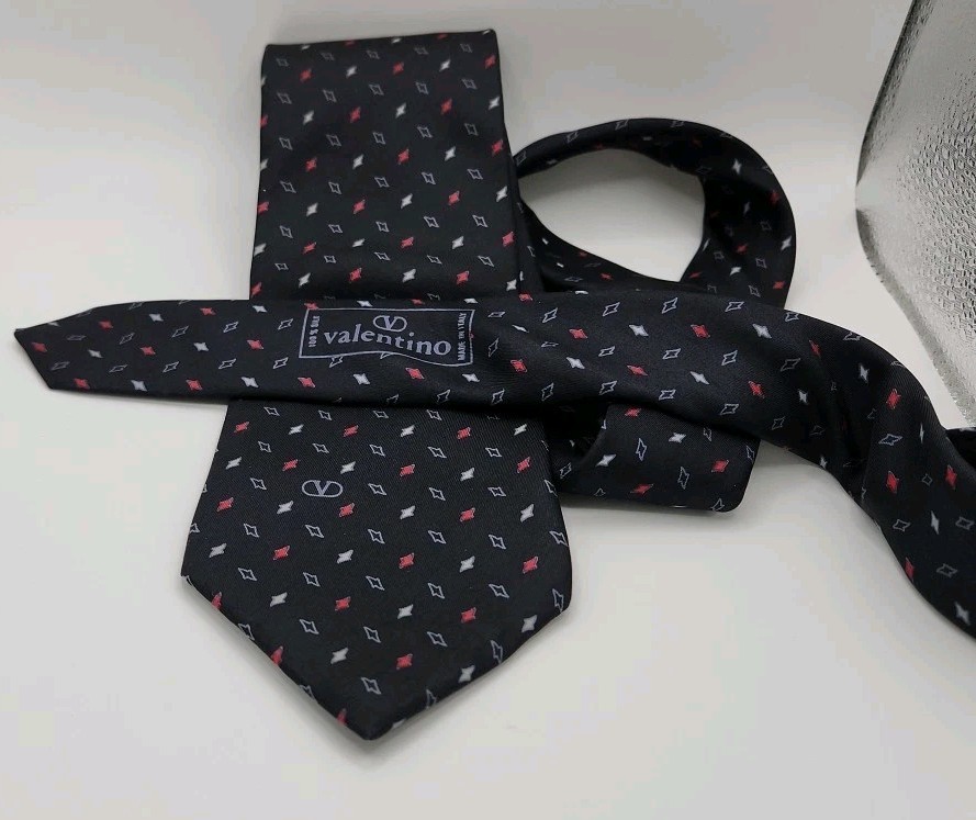 Valentino Black Tie with V Logo Geometric 100% Silk Italy Apx 55