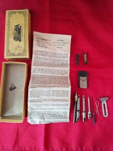 EMBROIDERY ART NEEDLE SET J & P Coats Box T. Harper Crewel Needles Vintage