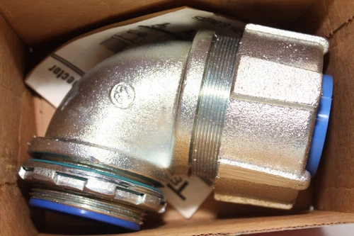 Thomas & Betts 3746 2" Liquidtight Flexible Nonmetallic 90 Degree Connector New