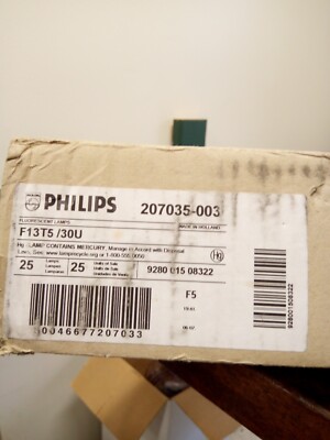 Lot of 22 Philips F13T5/30U Ultralume Fluorescent Lamp Light Bulb 13W 3000K. New