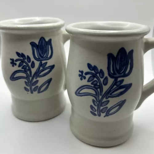 2 Vintage Pfaltzgraff Blue Tulip Yorktowne Barrel Coffee Mugs Stoneware 282Y