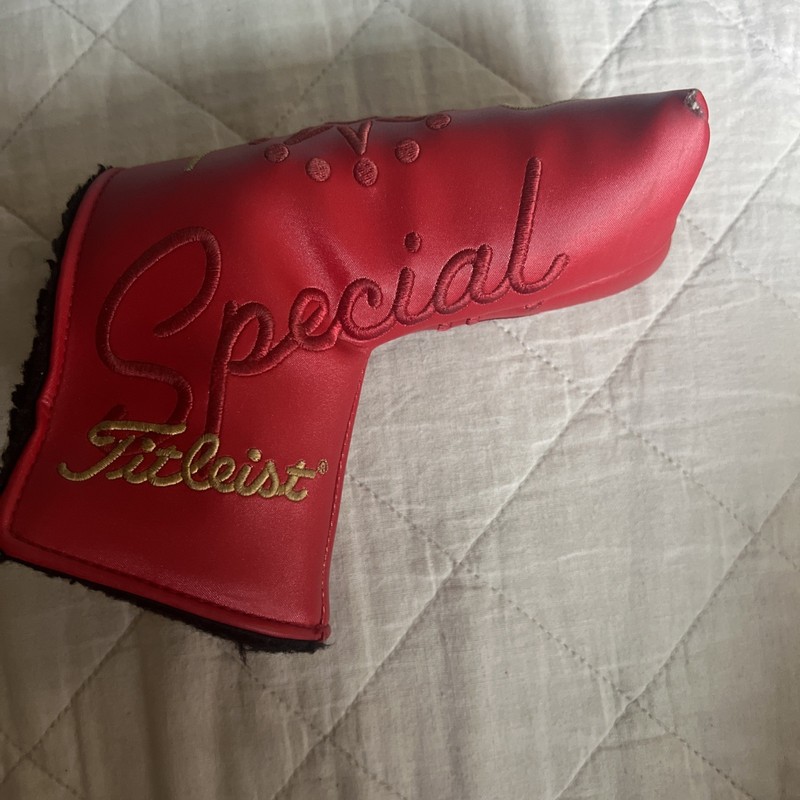 Scotty Cameron Special Select Blade Putter Headcover Red
