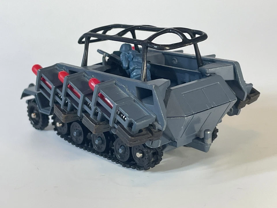 Corgi German Hanomag SdKfz 251/1 Semi Track Rocket Launcher, Trailer & 6 Rockets - Image 4 of 4