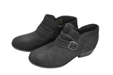 Clarks Boots Womens Size 6.5 Black Suede Ankle Booties Buckle Zip LowHeel Comfy