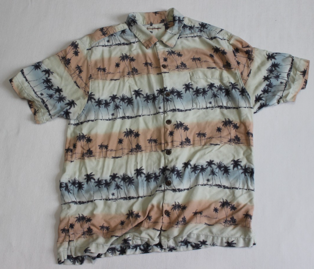 Tommy Bahama Men's Button-Up Shirt Size L Multicolor 100% Silk Tropical Hawaiian