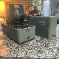 FOR PARTS Vintage Argus 300 Automatic Slide Projector in Case