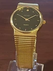 Vintage Seiko Quartz Gold Tone Black Dial Mens 30mm Watch 1987 Original Bracelet