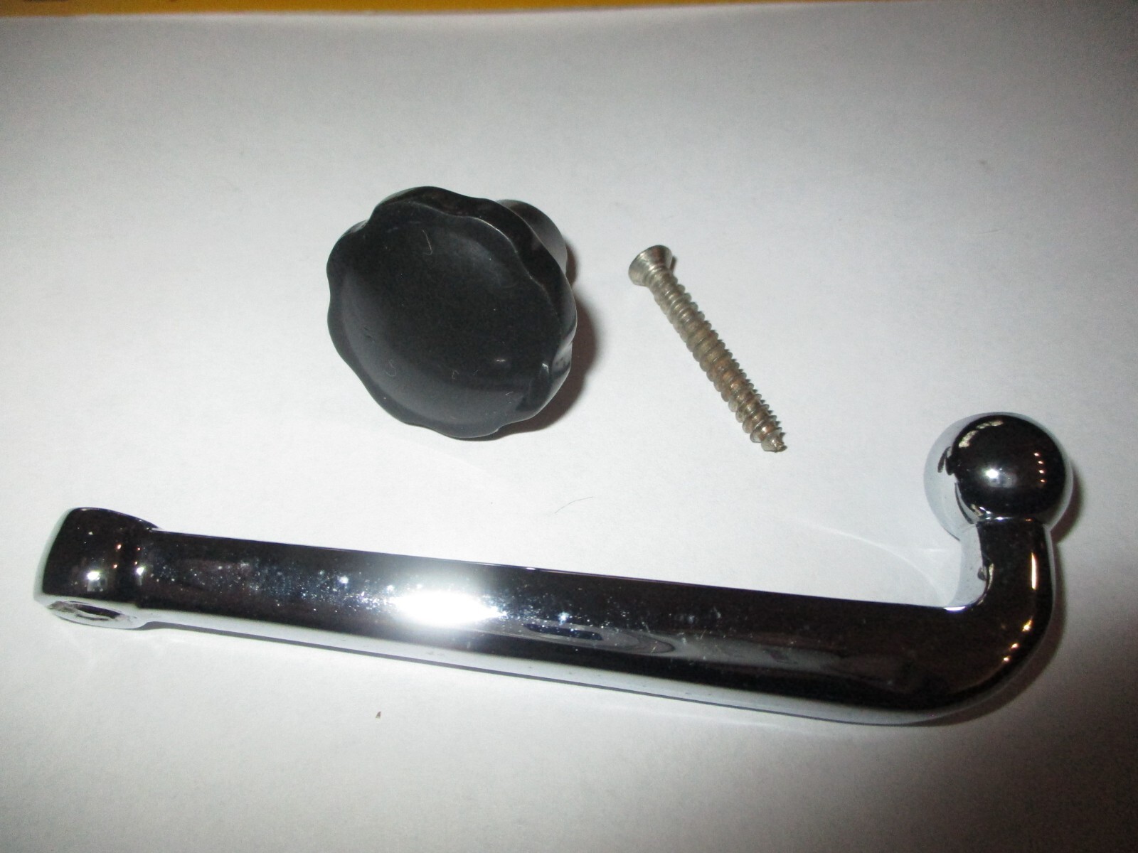 Ferrari 250_GT_275_GTB_GTB_4cam_original_door_window_winder_lever_knob_crank