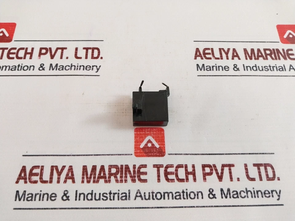 Klockner Moeller Vg B Dil 250 Surge Suppressor 250V 50/60hz - Image 3 of 4