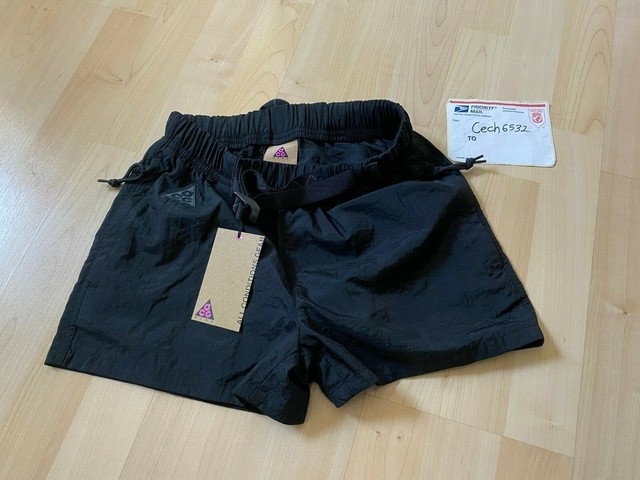 nike nrg acg short 2.4