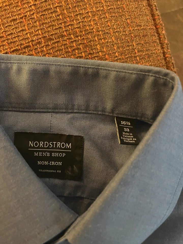 Lote de 2 Camisas de Vestir Nordstrom Para Hombre Sin Hierro Ajuste Clásico Manga Larga 16 1/2-33 Foto 3 de 4