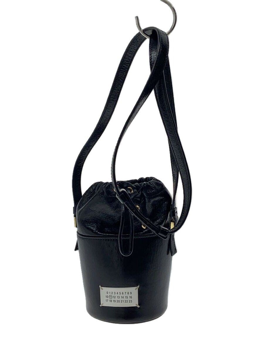 Maison Margiela Shoulder Bag 5AC MICRO Bucket Cowhide Black
