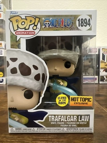 Funko Pop One Piece #1894 Trafalgar Law GITD Hot Topic Exclusive New