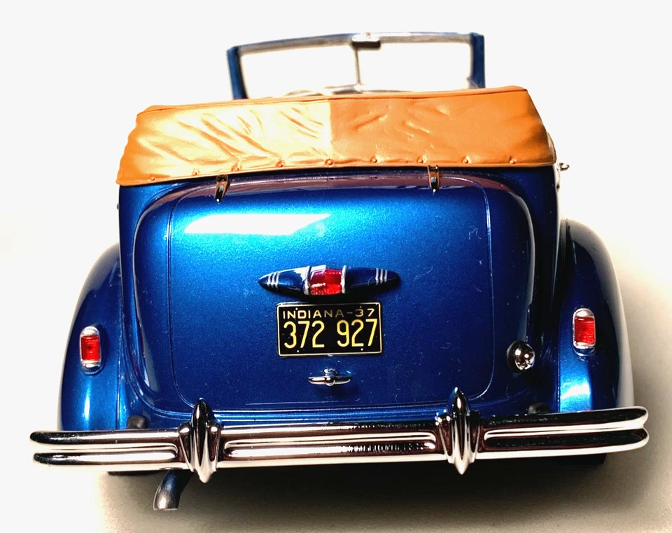 BoS-Models 1937 Buick Roadmaster 80-C Phaeton scale 1:18  INV# 4809 162 of 252 - Image 2 of 4