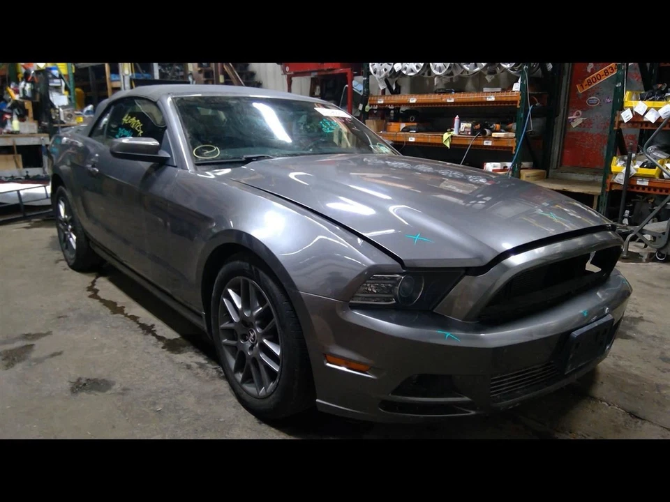 Brazo limpiaparabrisas derecho Mustang 2010-2014 1539795 Foto 3 de 4