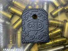 Painted Glock 19 Magazine base "OREO" Cerakote, Engraved