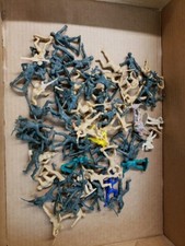 Lot of Plastic Green Army Men Lot