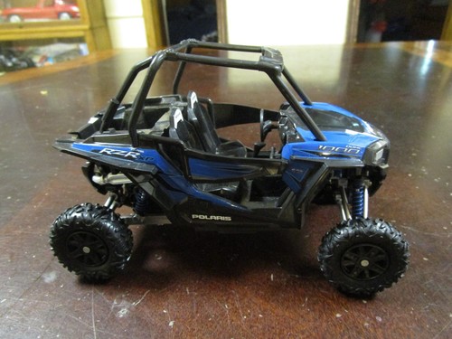 New Ray Polaris RZR 1000 diecast plastic toy - Picture 3 of 4