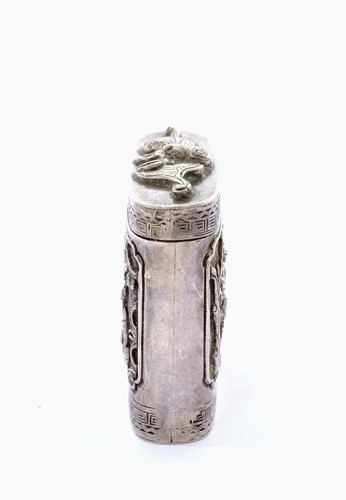 Figurine pilulier repousse chinoise en argent massif 1930 marquée chauve-souris足紋 - Photo 5 sur 7