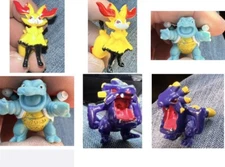 Pokémon R LM Collectible Mini Figures Tiny Blastoise Delphox Exploud