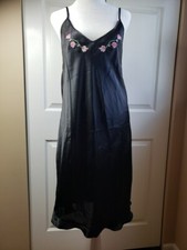 PINK Victoria's Secret embroidered floral Black Satin Chemise Lingerie Size L