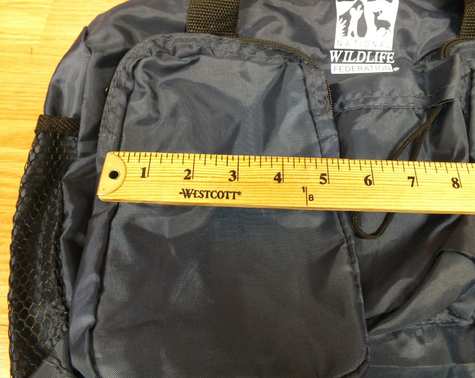 Bolsa de viaje/gimnasio Federación Nacional de Vida Silvestre delgada azul con bolsillos y correa Foto 4 de 4