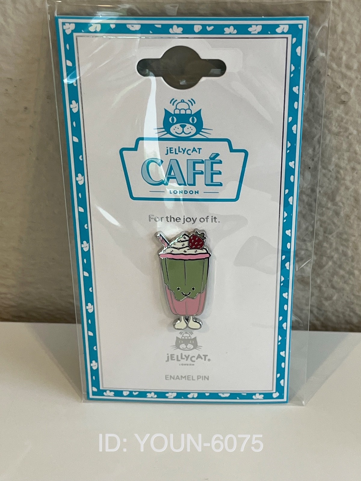 Authentic Jellycat Shanghai CAFÉ Limited Berrity Latte -NWT -Rare - Fast Ship