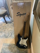 Fender Squier Bullet Electric Guitar Dark Blu...