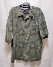 Bermuda Bay Men XL Green Shirt Tropical Pineapple Vintage Retro Vacation Aloha