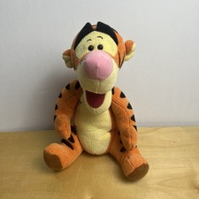 Vintage 2000 Fisher-Price Love To Hug Tigger Plush Disney Winnie the Pooh Tiger