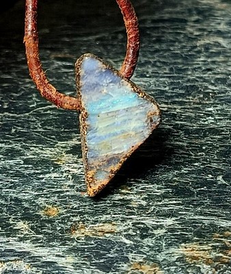 Boulder Opal  Anhänger seitlich gebohrt 