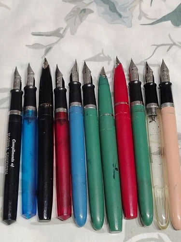 LOT OF 53 DIFFERENT FOUNTAIN PENS MOSTLY MADE IN USA image 8
