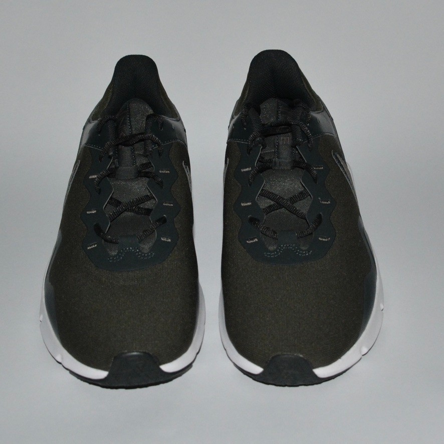 Nike Legend Essential 2 Green Gray Size 11 Walking Running  display picture 1