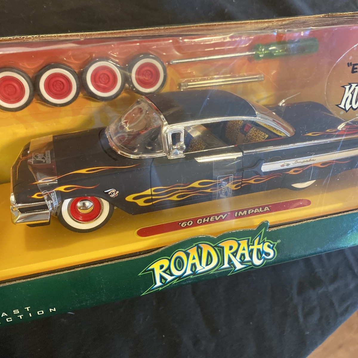 ミニカー Jada ROAD RATS 1/24 '60 Chevy Impala Jada Road Rats 1960 Chevy Impala 2 Car Sets 1:24 & 1:64