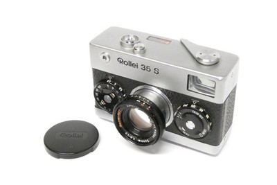 Rollei  35s mit  Sonnar 2,8  / 40 mm Objektiv  Singapore