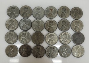 Lot of 24 Circulated 1943-P Lincoln Wheat Penny Ungraded Uncertified