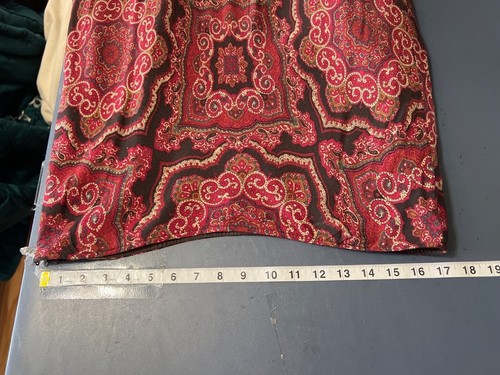 Falda midi de cachemira roja y negra de colección talla 16 East 5th Boho - Imagen 4 de 9