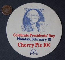 1970s McDonald's George Washington Presidents' Day Cherry Pie Cardboard Badge +