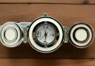 OMAX Women's Watch Designer style for Ladies Silver Circle Round  Band Zirconia