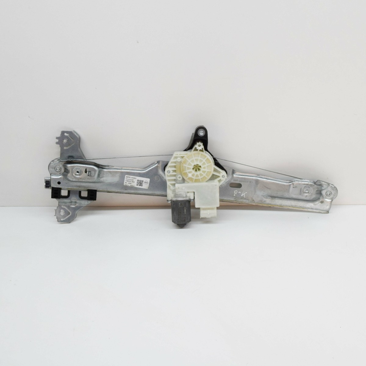 NISSAN QASHQAI J11 Front Left Door Window Regulator W/Motor 80701