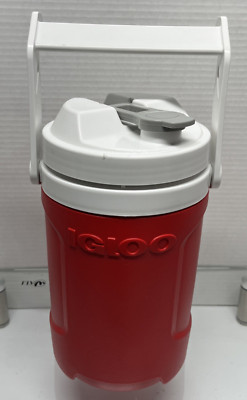 Igloo Elite 1/2 Gallon Water Jug Insulated Cooler Thermos Red/White Hook Handle