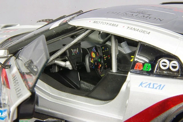 Ebbro 1:18 S Road Mola GT-R Super GT500 Rd.3 2015 Thailand #46 Winner from Japan - Image 4 of 4