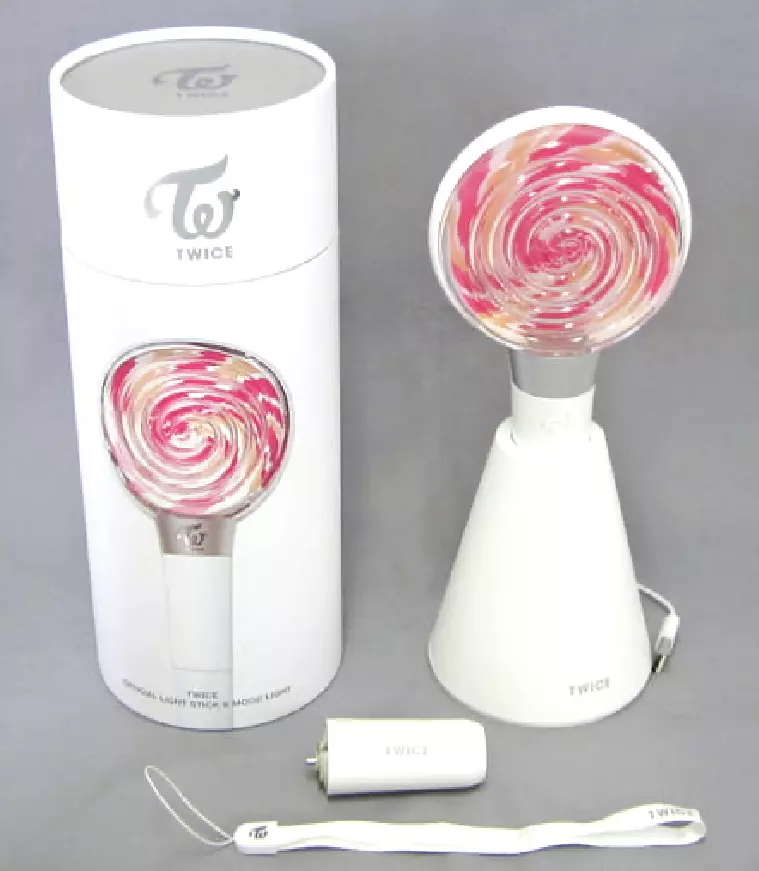 TWICE Official Pen Light CANDY BONG Mood Light LIGHT STICK Pink Live goods  Used